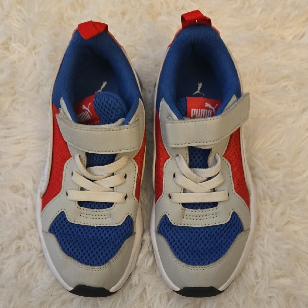 Puma XRAY AC Kids Sneakers in Red, White, and Blue